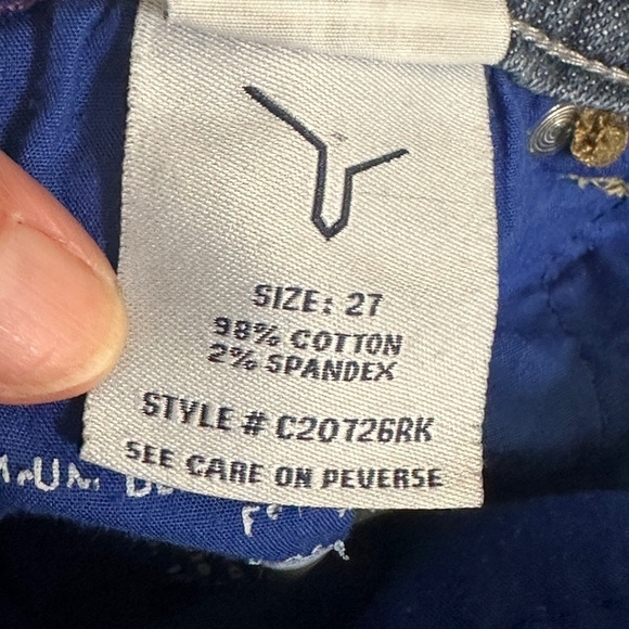 Vigoss Studio Distressed Cuffed The New York Capri Jeans 27 - Picture 8 of 9